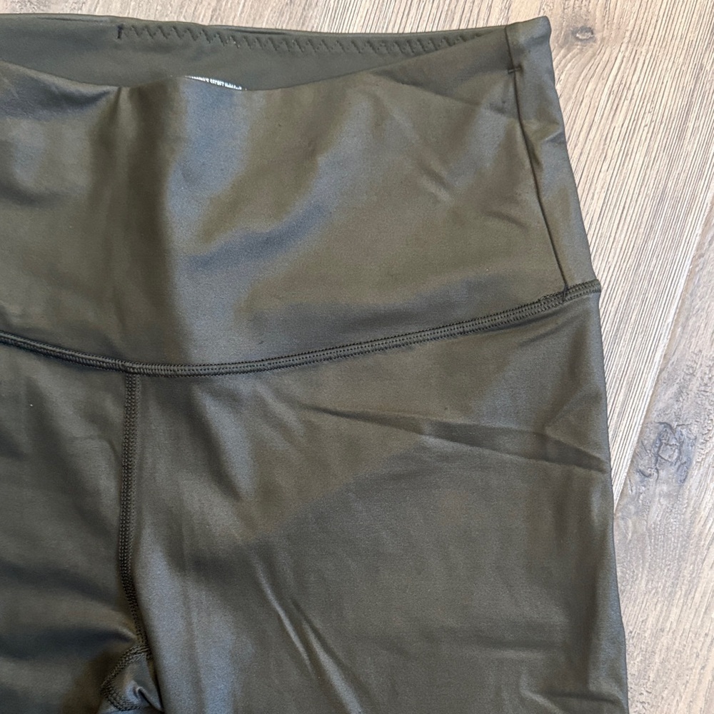 Victoria Sport Olive Leggings knockout by Victoria’s Secret - Picture 5 of 9